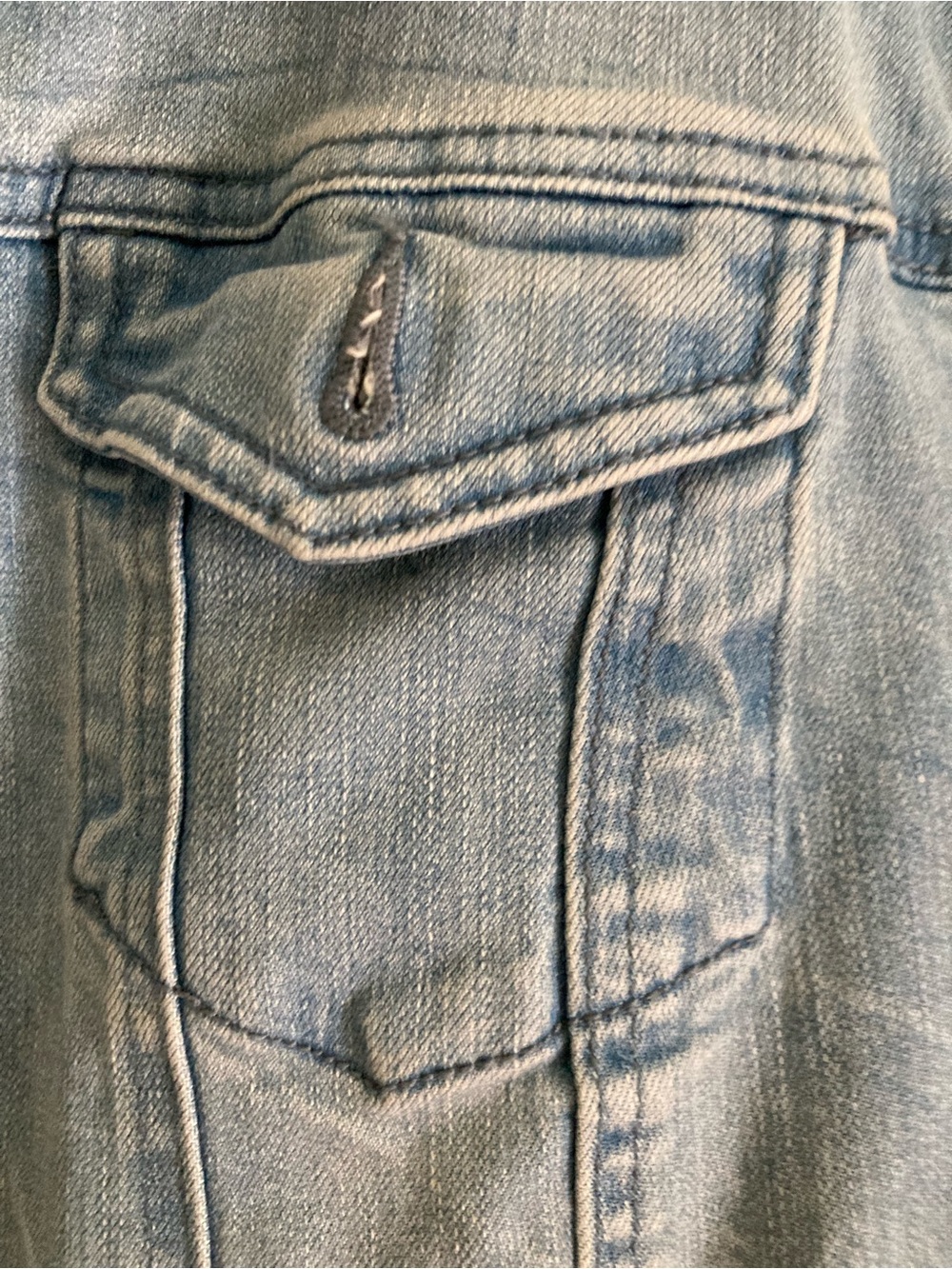 Time and Tru Light Wash Denim Jacket - Blue - Picture 4 of 8